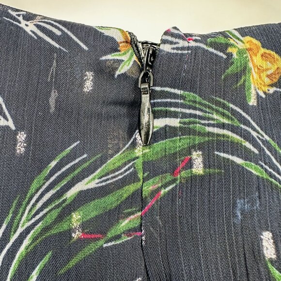 Lea & Viola Navy Blue Multicolor Floral Asymmetric Ruffle Sleeve Blouse Top L - Picture 6 of 9